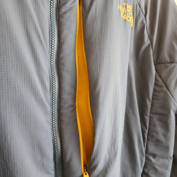 The North Face Men's Ventrix Jacket - Smoke Blue and Yellow - Large - Picture 4 of 10